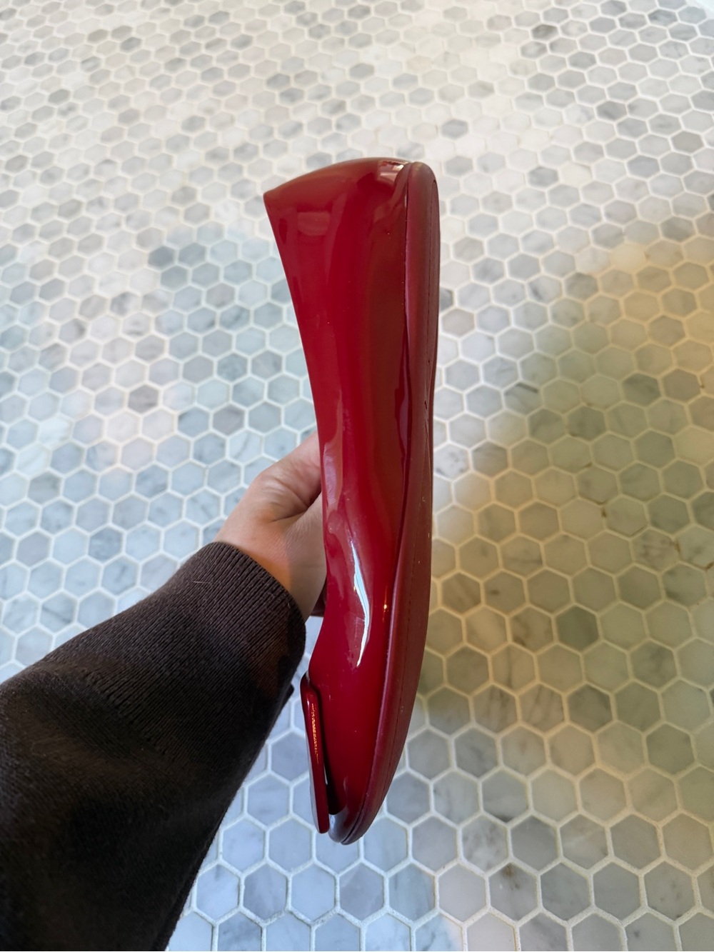 Roger Vivier Red Patent Square-Buckle Flats - Picture 2 of 7
